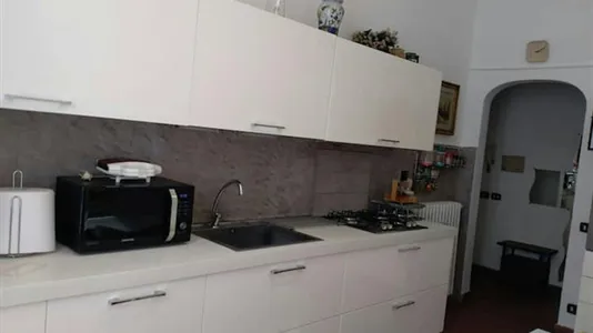 Rooms in Florence - photo 5