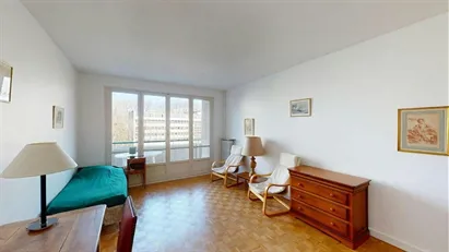 Room for rent in Grenoble, Auvergne-Rhône-Alpes