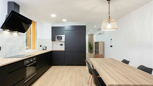 Rooms in Madrid Chamberí - photo 10