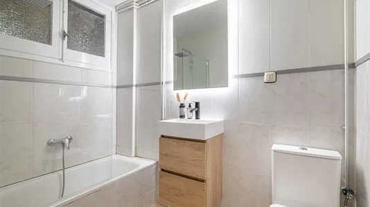 Rooms in Barcelona Gràcia - photo 10