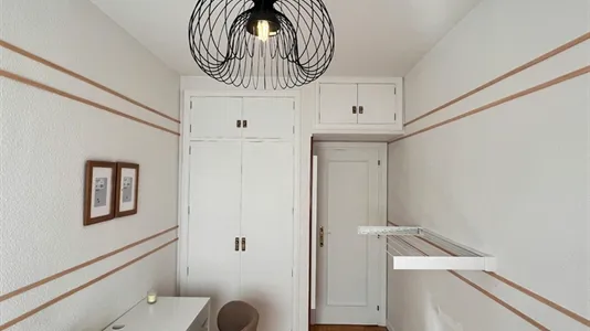 Rooms in Madrid Tetuán - photo 10