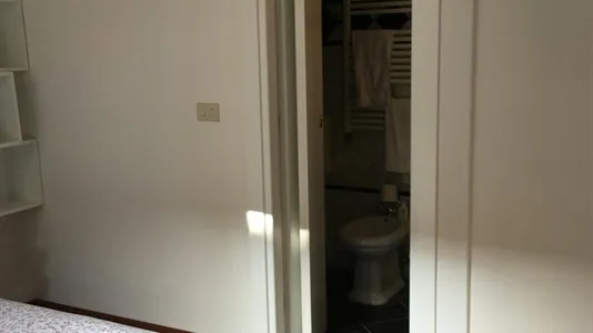 Rooms in Florence - photo 4