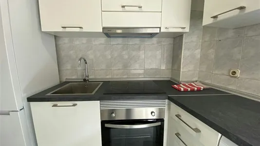 Rooms in Madrid Carabanchel - photo 9