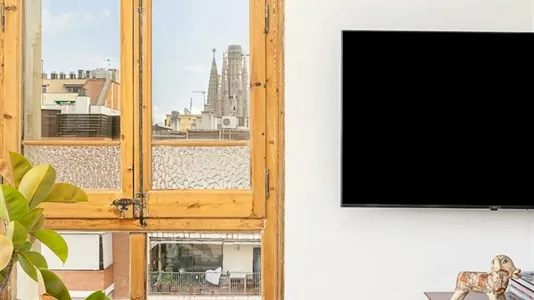 Rooms in Barcelona Eixample - photo 10