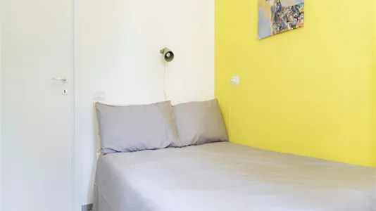 Rooms in Milano Zona 8 - Fiera, Gallaratese, Quarto Oggiaro - photo 4