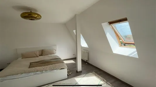 Apartments in Berlin Charlottenburg-Wilmersdorf - photo 2