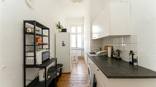 Rooms in Berlin Friedrichshain-Kreuzberg - photo 7