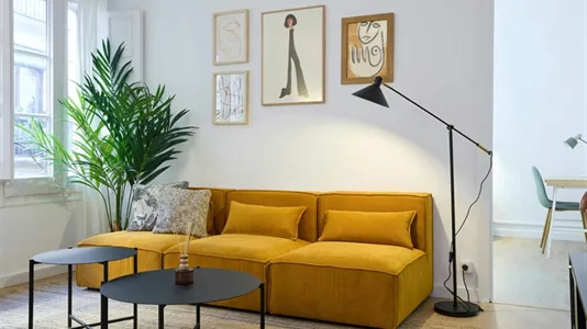 Rooms in Barcelona Ciutat Vella - photo 4