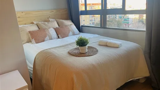 Rooms in Valencia L'Eixample - photo 5