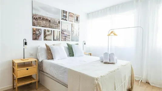 Apartments in Madrid Ciudad Lineal - photo 2