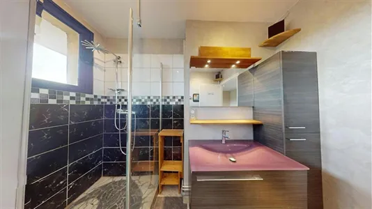 Apartments in Saint-Étienne - photo 10