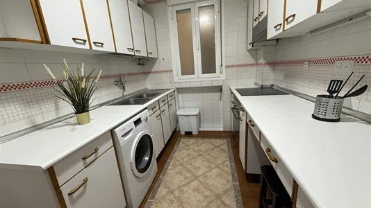 Rooms in Madrid Chamberí - photo 10