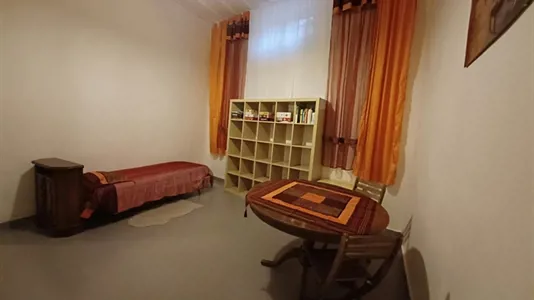 Rooms in Florence - photo 2