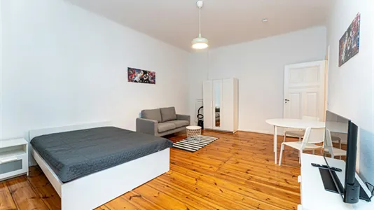 Apartments in Berlin Pankow - photo 4