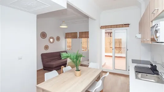 Rooms in Valencia Extramurs - photo 5