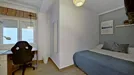 Room for rent, Zaragoza, Aragón, &lt;span class=&quot;blurred street&quot; onclick=&quot;ProcessAdRequest(8868050)&quot;&gt;&lt;span class=&quot;hint&quot;&gt;See streetname&lt;/span&gt;[xxxxxxxxxxxxx]&lt;/span&gt;