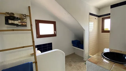 Houses in Canyelles - photo 10