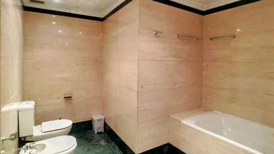 Rooms in Madrid Chamberí - photo 7