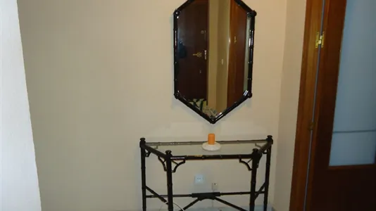 Rooms in Córdoba - photo 8