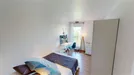 Room for rent, Nanterre, Île-de-France, &lt;span class=&quot;blurred street&quot; onclick=&quot;ProcessAdRequest(11001090)&quot;&gt;&lt;span class=&quot;hint&quot;&gt;See streetname&lt;/span&gt;[xxxxxxxxxxxxx]&lt;/span&gt;