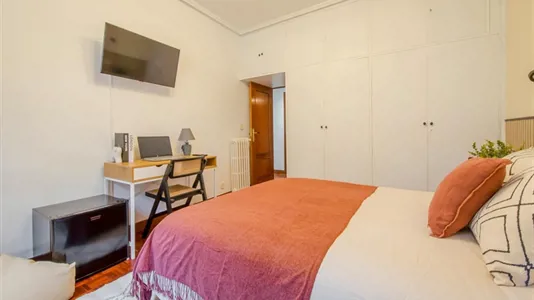 Rooms in Madrid Chamberí - photo 3