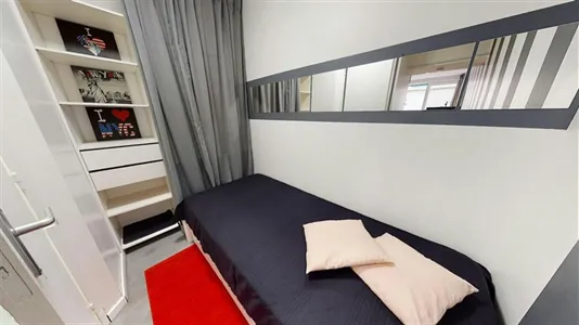 Apartments in Lyon - photo 3