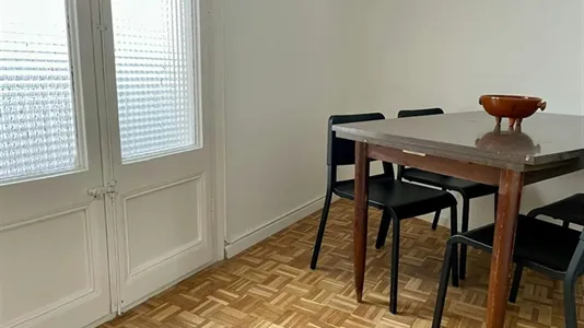 Rooms in Barcelona Ciutat Vella - photo 10