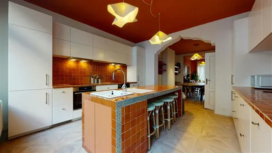 Rooms in Brussels Sint-Gillis - photo 3