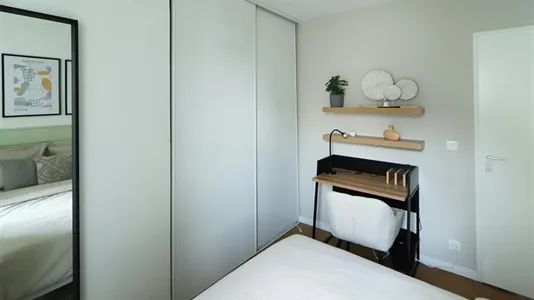 Rooms in Saint-Denis - photo 4