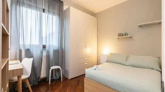 Rooms in Milano Zona 5 - Vigentino, Chiaravalle, Gratosoglio - photo 4