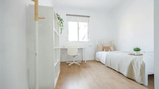 Rooms in Tavernes Blanques - photo 2