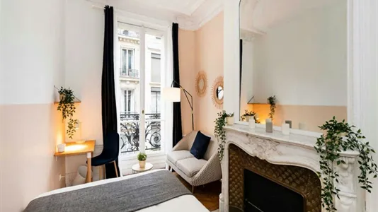 Rooms in Paris 16ème arrondissement (South) - photo 4