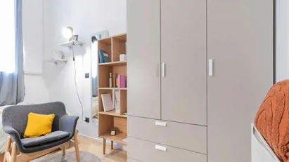 Room for rent in Turin, Piemonte