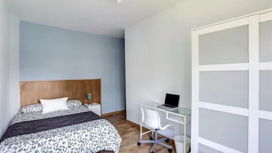 Rooms in Barcelona Eixample - photo 8