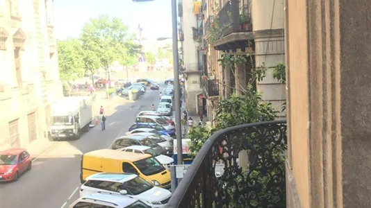 Rooms in Barcelona Ciutat Vella - photo 5