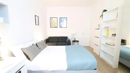 Rooms in Florence - photo 2