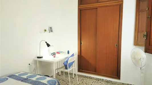 Rooms in Burjassot - photo 4