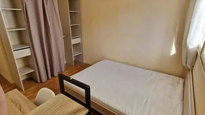 Room for rent in Tours, Centre-Val de Loire