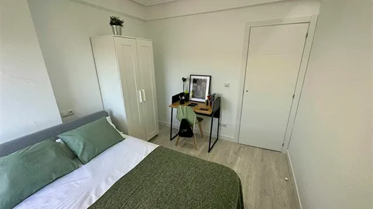 Rooms in Getafe - photo 9