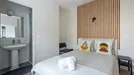 Room for rent, Boulogne-Billancourt, Île-de-France, &lt;span class=&quot;blurred street&quot; onclick=&quot;ProcessAdRequest(10249229)&quot;&gt;&lt;span class=&quot;hint&quot;&gt;See streetname&lt;/span&gt;[xxxxxxxxxxxxx]&lt;/span&gt;