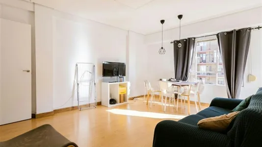 Rooms in Valencia Algirós - photo 2