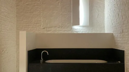 Houses in Brussels Sint-Jans-Molenbeek - photo 6