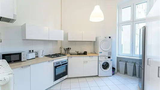 Rooms in Berlin Charlottenburg-Wilmersdorf - photo 1