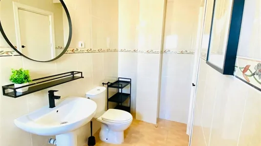 Rooms in Cartagena - photo 9