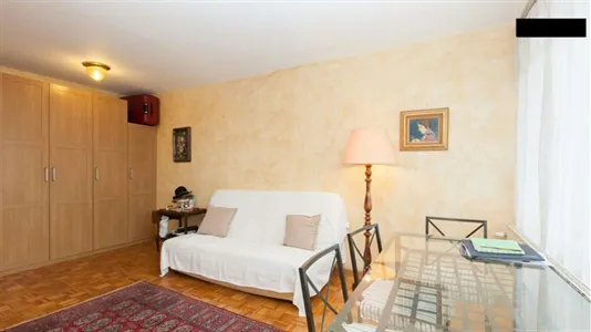 Apartments in Brussels Sint-Joost-ten-Node - photo 4