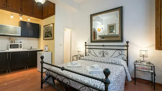 Apartments in Florence - photo 2