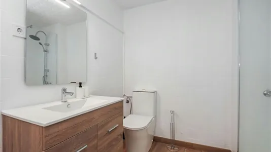 Rooms in Reus - photo 8