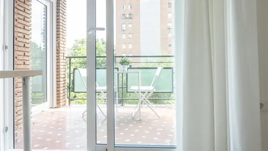 Rooms in Valencia L'Eixample - photo 6