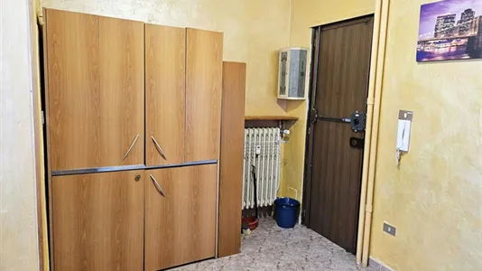 Apartments in Turin - photo 4