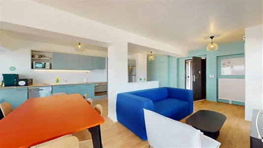 Rooms in Palaiseau - photo 2